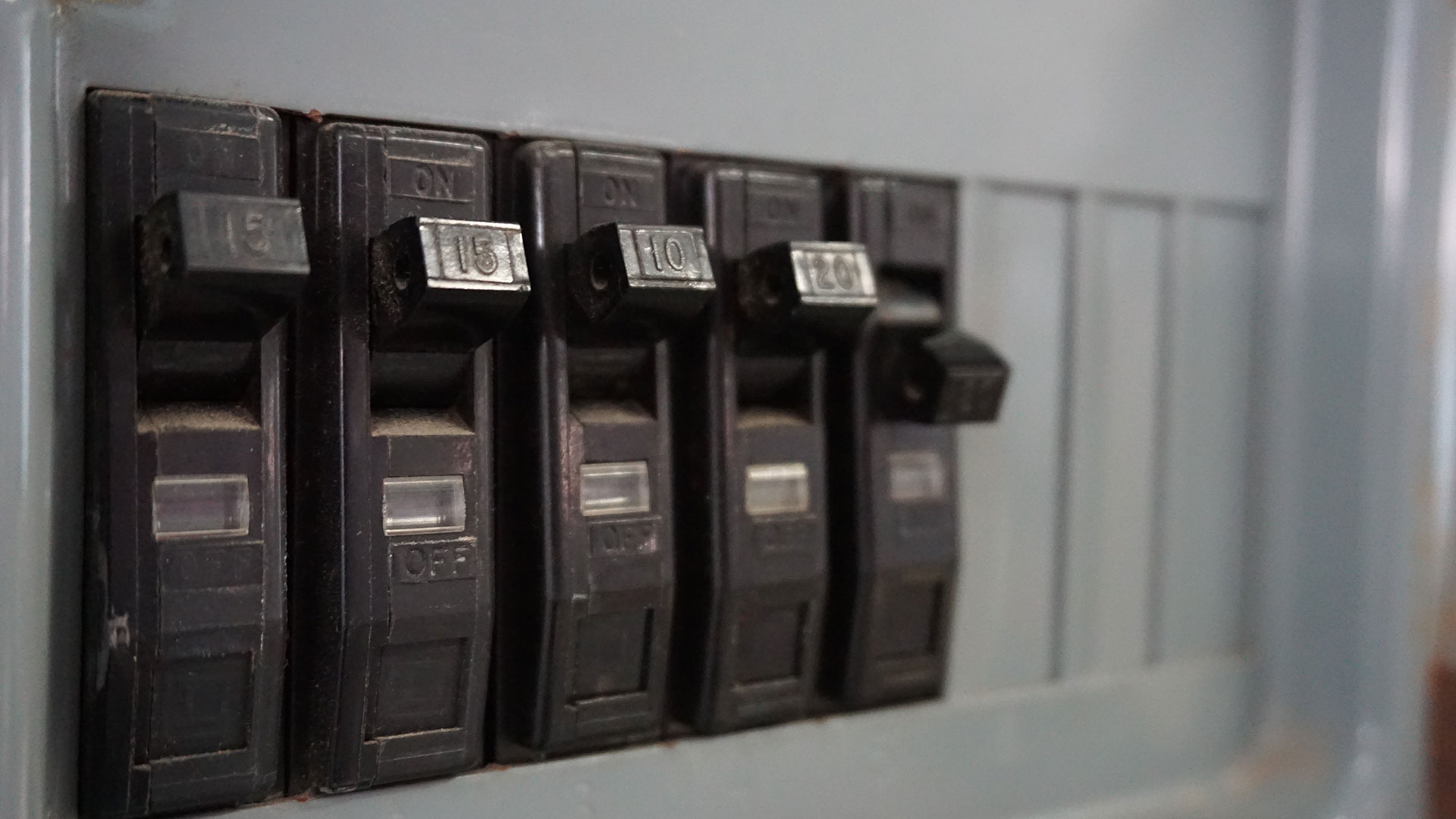 circuit breakers close up collinsville il