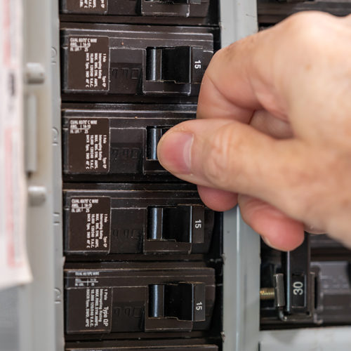 circuit breakers replacement